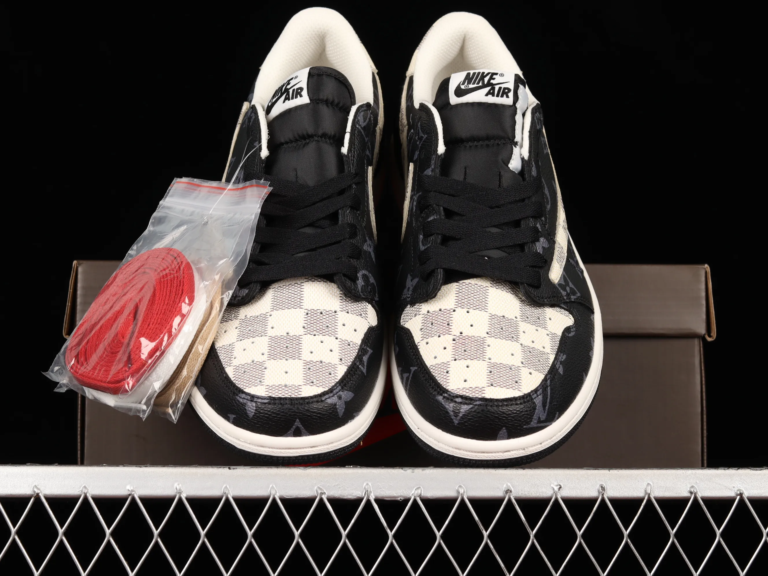 All categories Air Jordan Jordan series basketball shoes Air Jordan 1 Low Donkey brand x Travis Scott x Air Jordan 1 AJ1 Joe 1 lightning overhead low-top basketball shoes DM7866-512